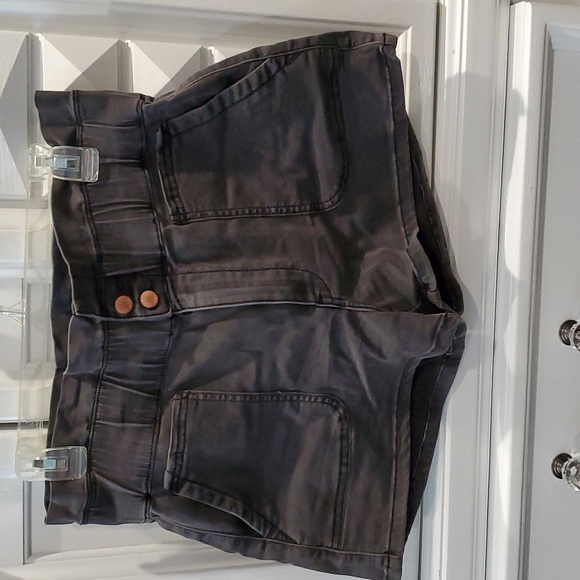 Kancan High Rise Shorts - Picture 2 of 11